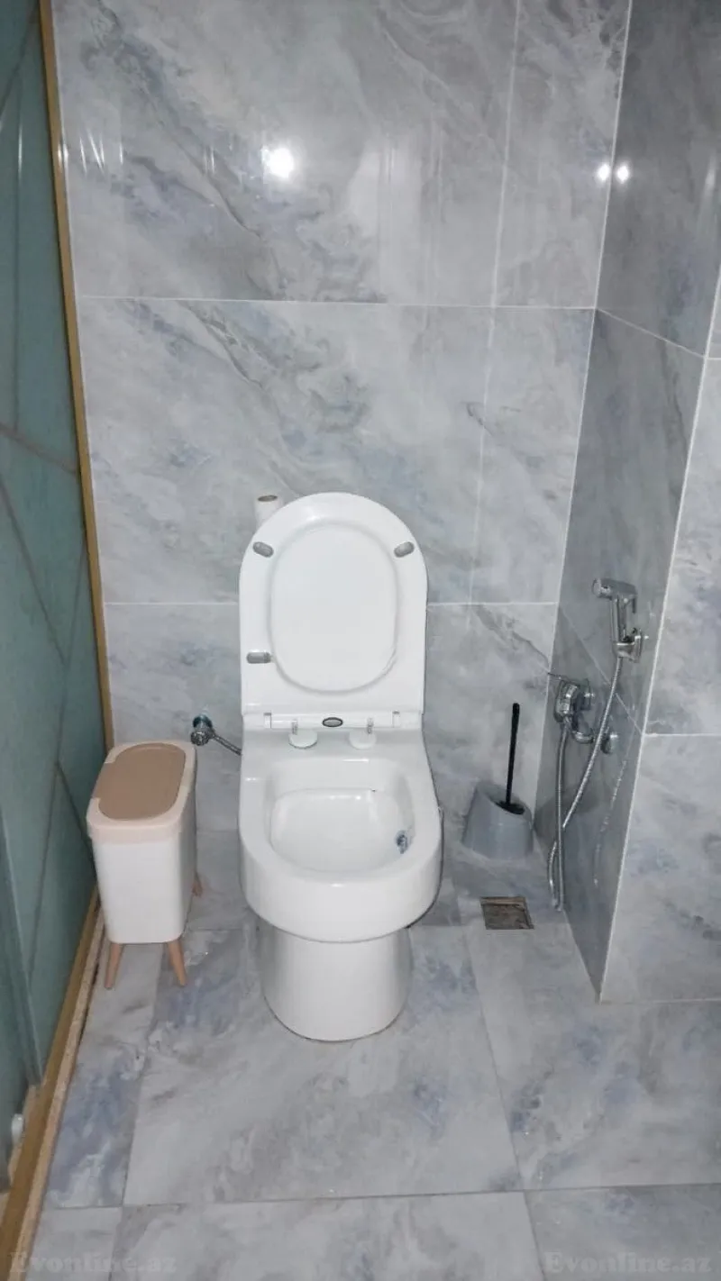 Kirayə verilir 3 otaqlı Mənzil Yeni tikili 85 m² İnşaatçılar m. - şəkil 21