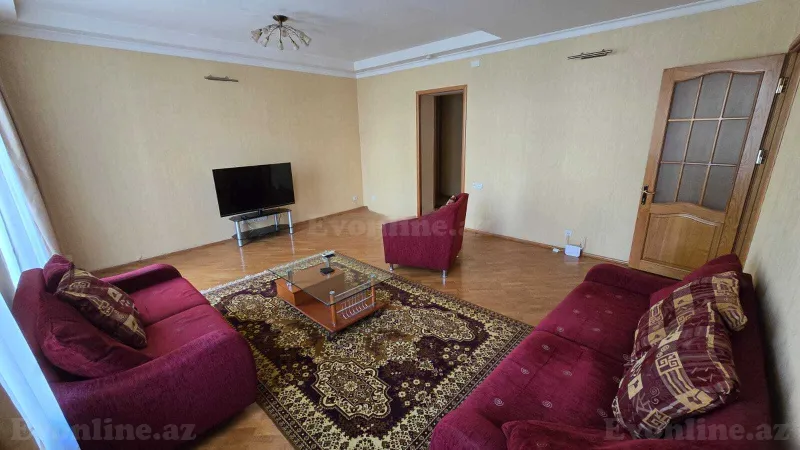 Satılır 3 otaqlı Mənzil Köhnə tikili 110 m² Sahil m. - şəkil 3