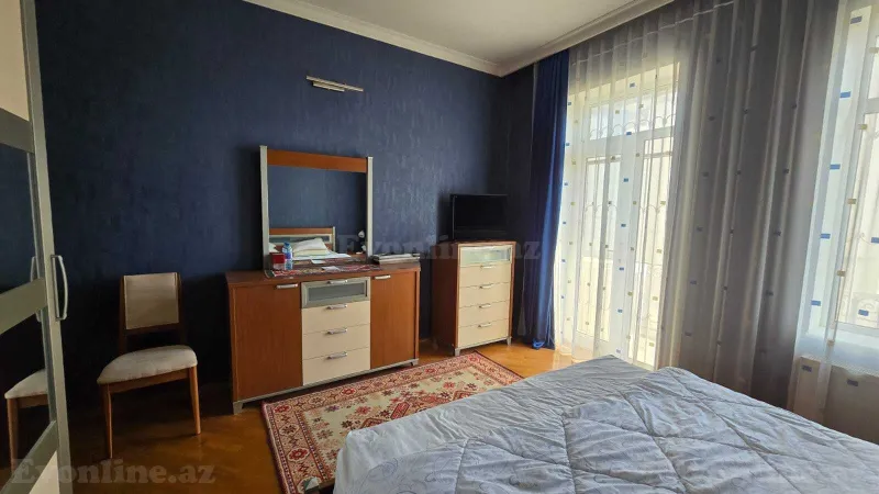 Satılır 3 otaqlı Mənzil Köhnə tikili 110 m² Sahil m. - şəkil 5