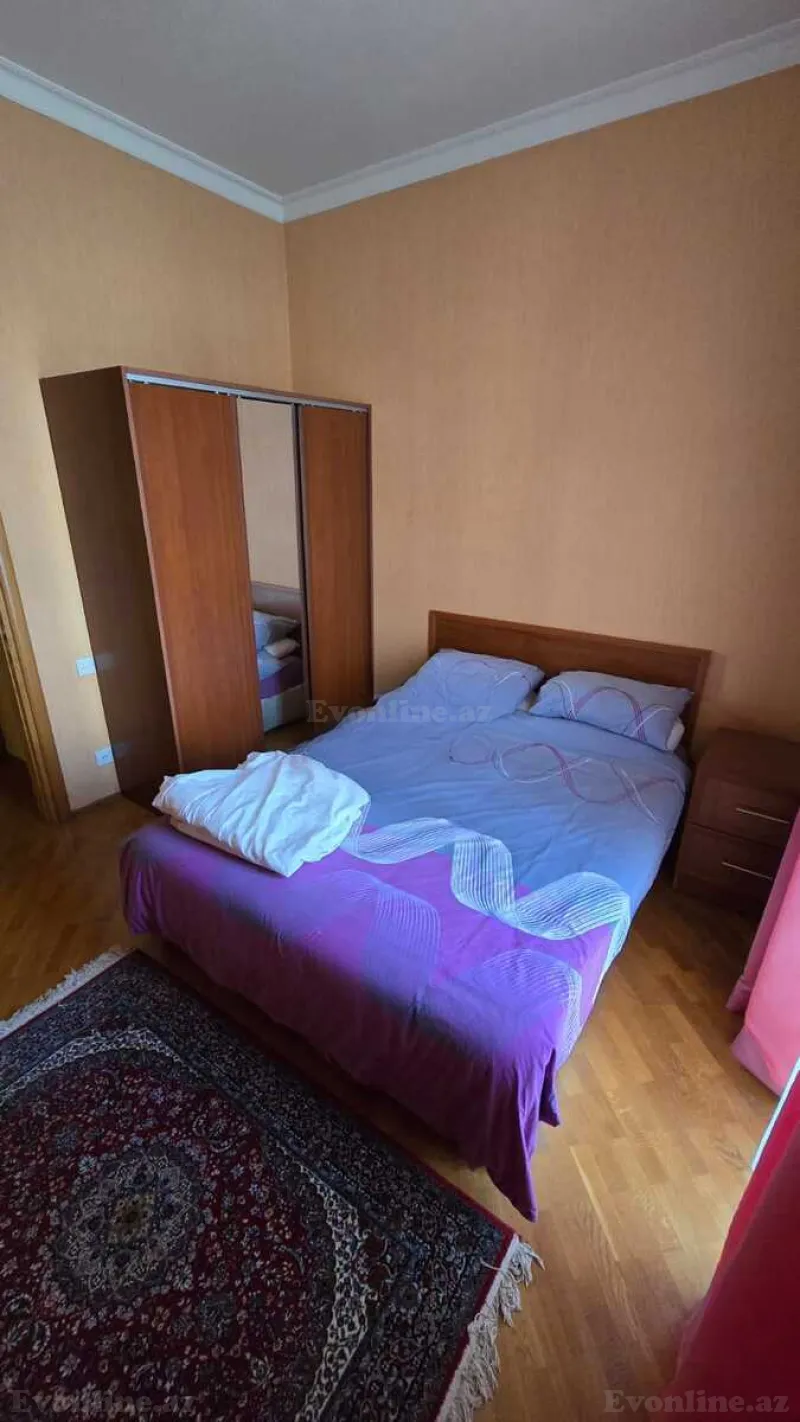 Satılır 3 otaqlı Mənzil Köhnə tikili 110 m² Sahil m. - şəkil 6