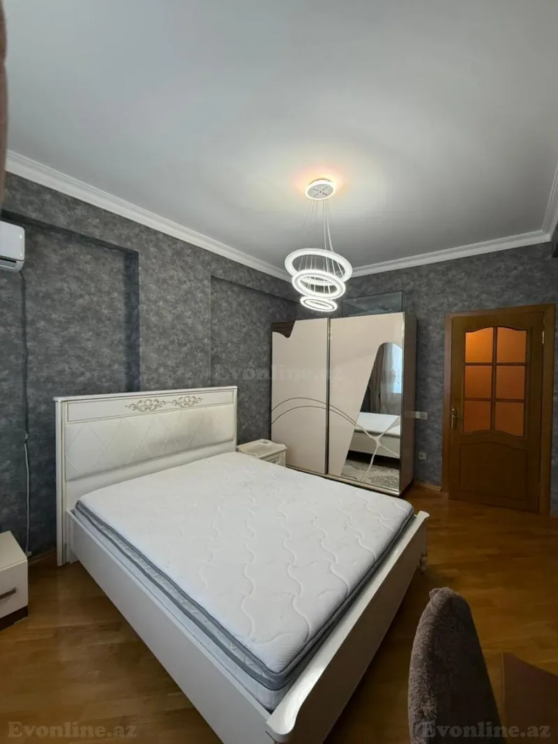 Satılır 3 otaqlı Mənzil Yeni tikili 81 m² Elmlər Akademiyası m. - şəkil 19