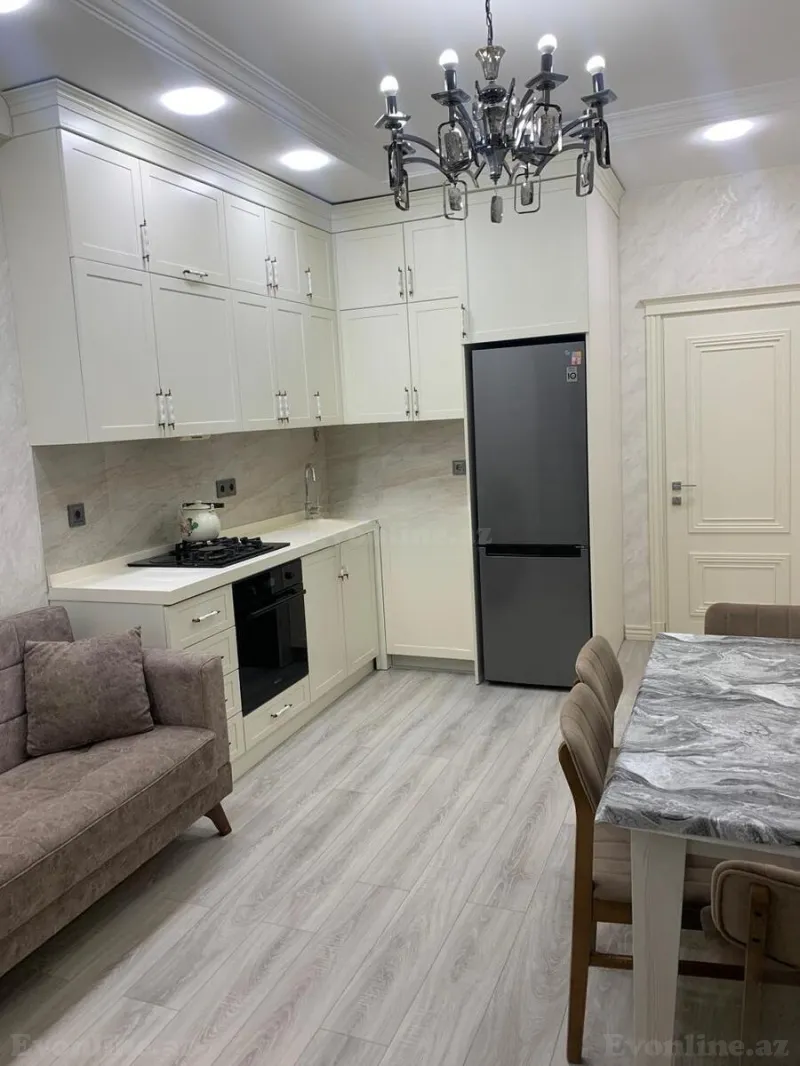 Kirayə verilir 2 otaqlı Mənzil Yeni tikili 60 m² Xətai r. - şəkil 3