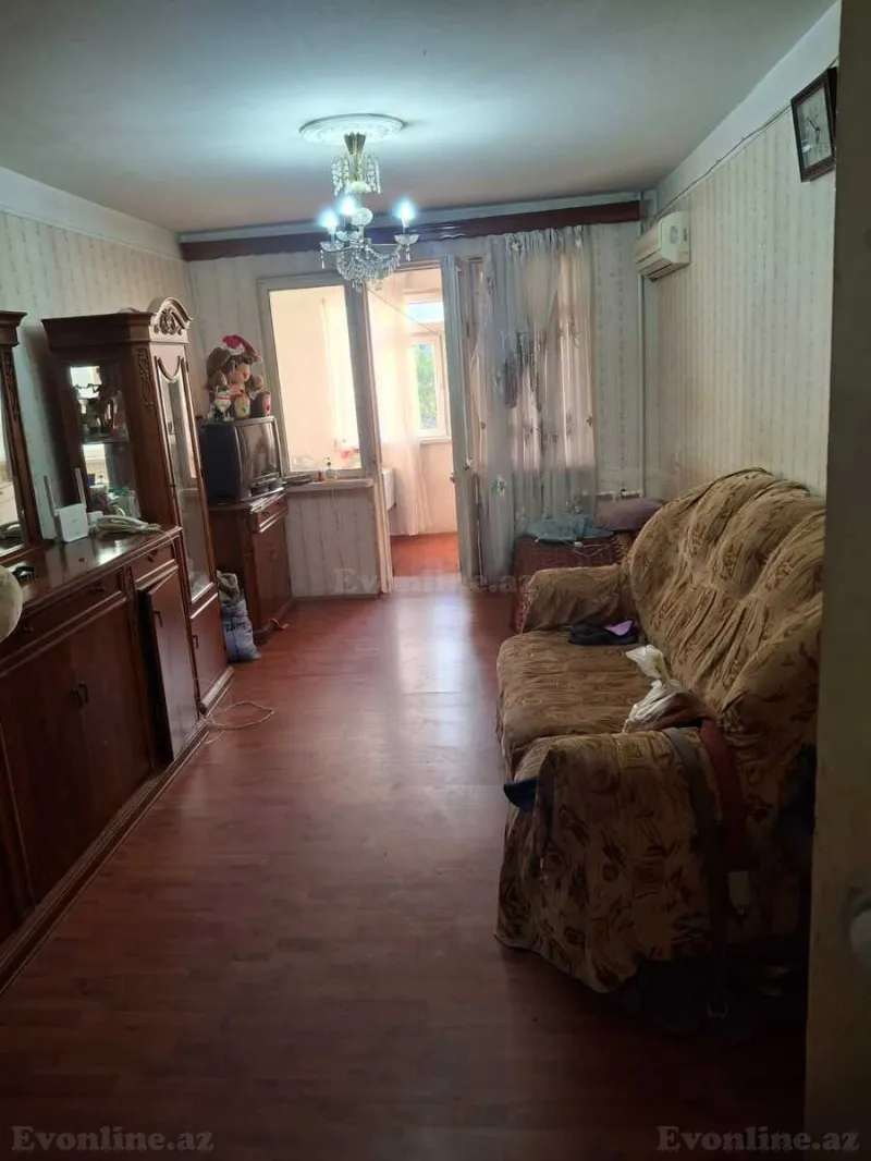 Satılır 2 otaqlı Mənzil Köhnə tikili 60 m² Xalqlar Dostluğu m. - şəkil 2