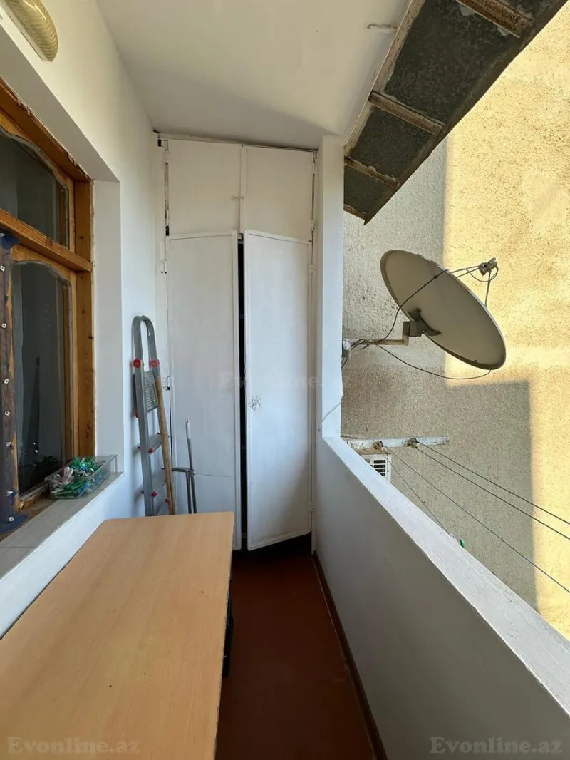 Satılır 3 otaqlı Mənzil Köhnə tikili 80 m² Günəşli - şəkil 4