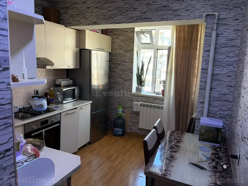 Satılır 4 otaqlı Mənzil Köhnə tikili 105 m² Xətai r. - şəkil 4
