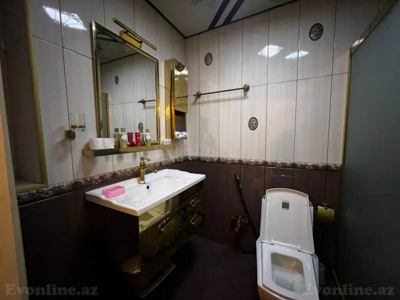 Kirayə verilir 4 otaqlı Mənzil Yeni tikili 236 m² İnşaatçılar m. - şəkil 11