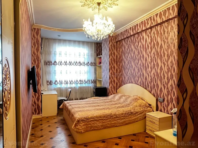 Kirayə verilir 4 otaqlı Mənzil Yeni tikili 236 m² İnşaatçılar m. - şəkil 14
