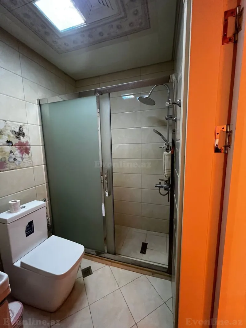Kirayə verilir 4 otaqlı Mənzil Yeni tikili 236 m² İnşaatçılar m. - şəkil 21