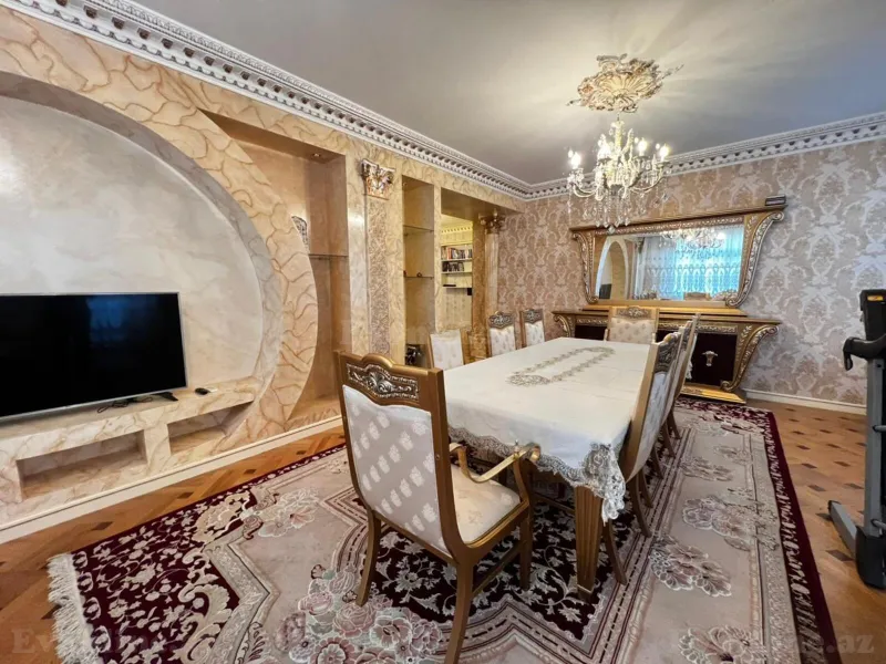 Kirayə verilir 4 otaqlı Mənzil Yeni tikili 236 m² İnşaatçılar m. - şəkil 27