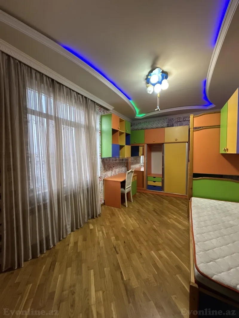 Satılır 3 otaqlı Mənzil Yeni tikili 120 m² İnşaatçılar m. - şəkil 14