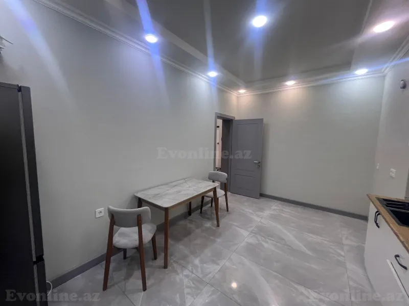 Kirayə verilir 3 otaqlı Mənzil Yeni tikili 90 m² Dərnəgül m. - şəkil 6