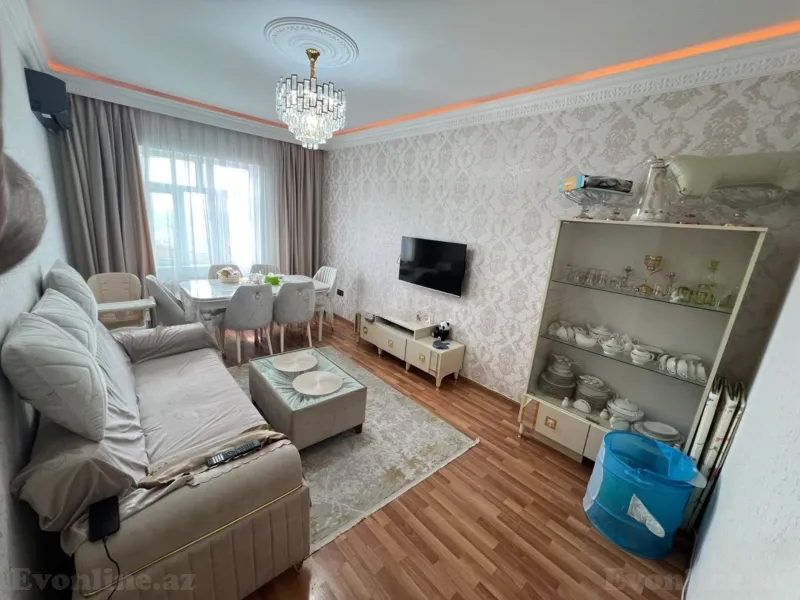 Satılır 2 otaqlı Mənzil Köhnə tikili 60 m² Yeni Günəşli - şəkil 4