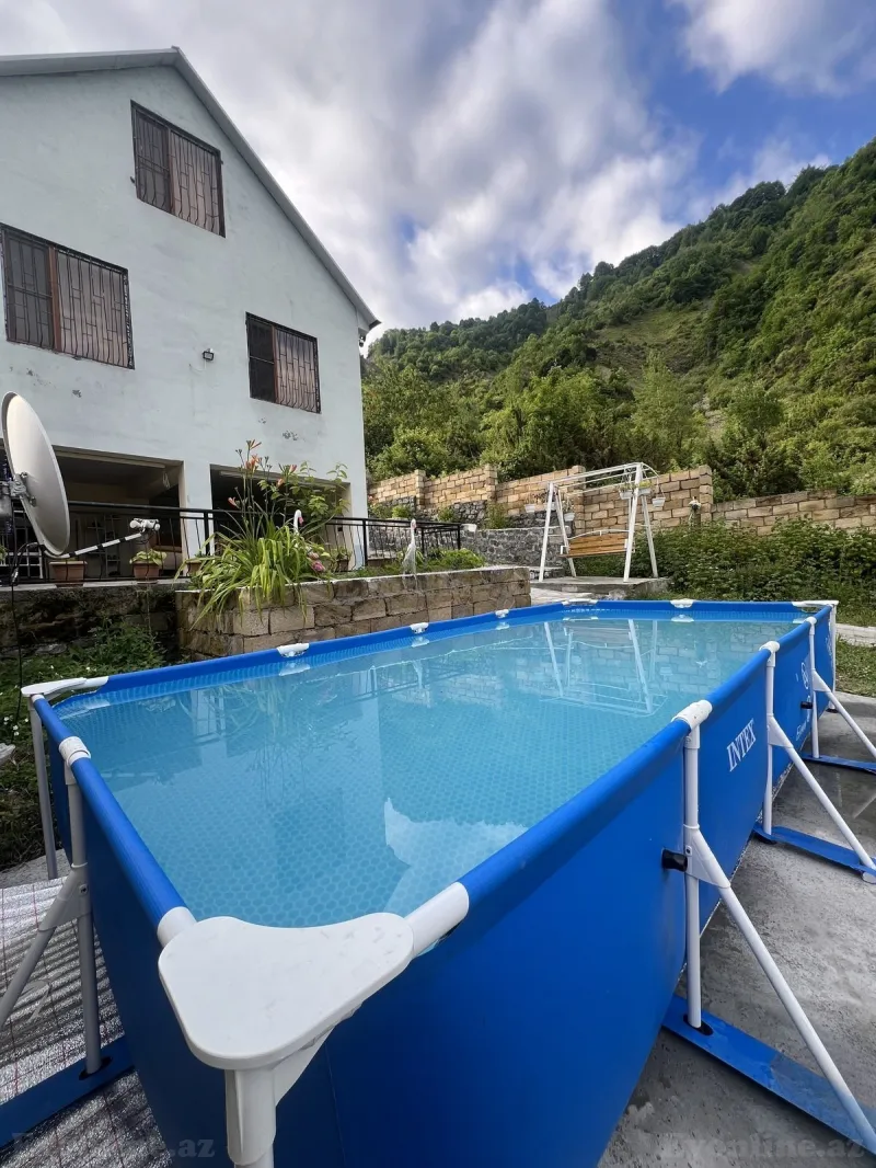 Kirayə verilir 3 otaqlı Həyət evi 100 m² Qax