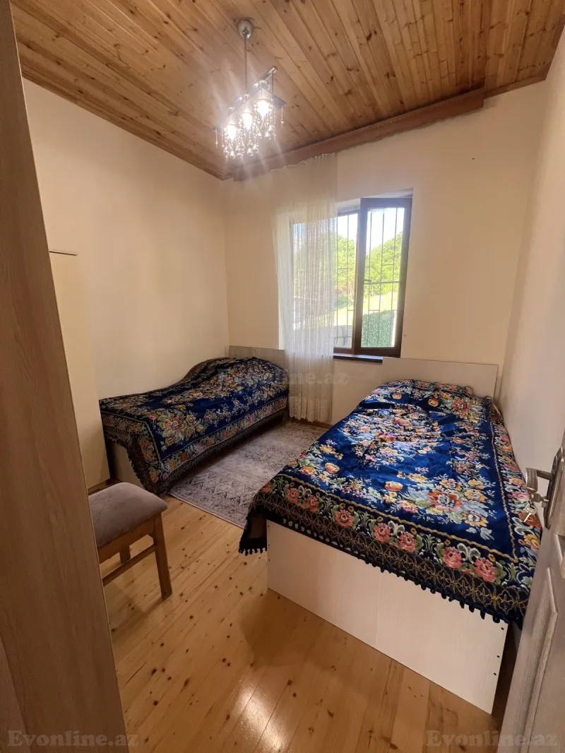 Kirayə verilir 3 otaqlı Həyət evi 100 m² Qax - şəkil 10