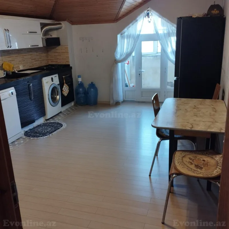 Satılır 3 otaqlı Mənzil Köhnə tikili 108 m² Günəşli - şəkil 3