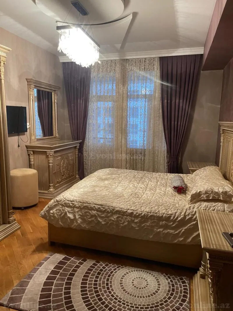 Kirayə verilir 3 otaqlı Mənzil Yeni tikili 135 m² Xətai r. - şəkil 6