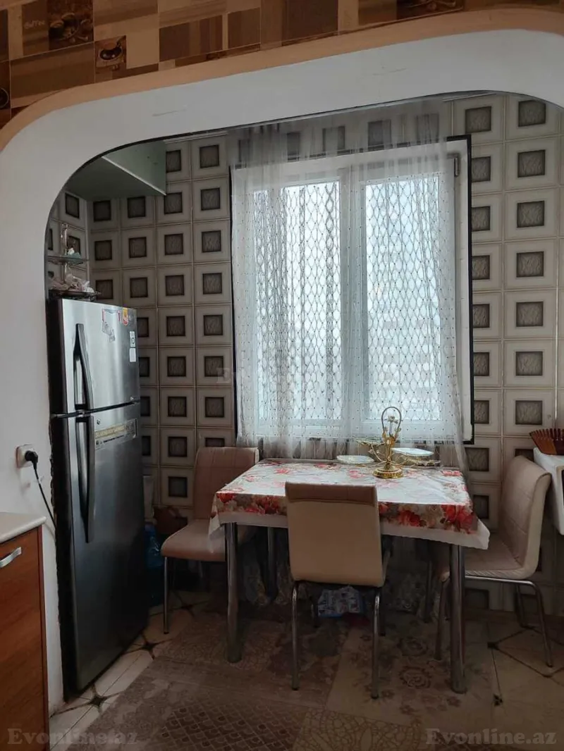 Satılır 2 otaqlı Mənzil Köhnə tikili 60 m² 20 Yanvar m. - şəkil 12