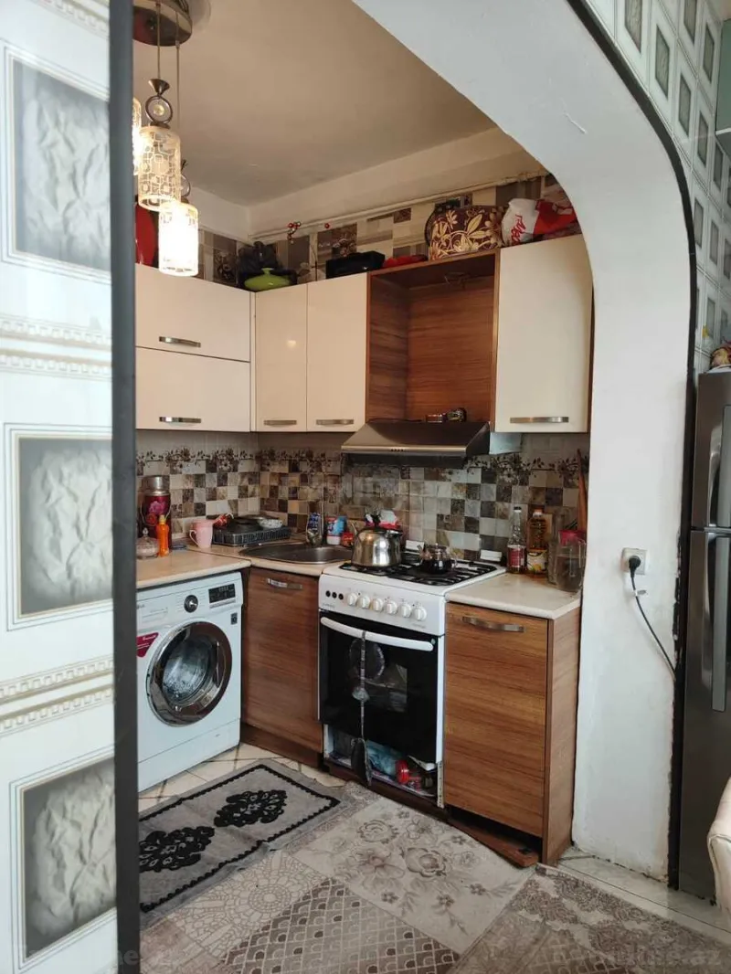 Satılır 2 otaqlı Mənzil Köhnə tikili 60 m² 20 Yanvar m. - şəkil 15