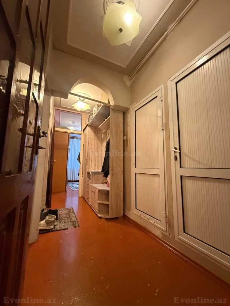 Satılır 2 otaqlı Mənzil Köhnə tikili 65 m² Həzi Aslanov m. - şəkil 4