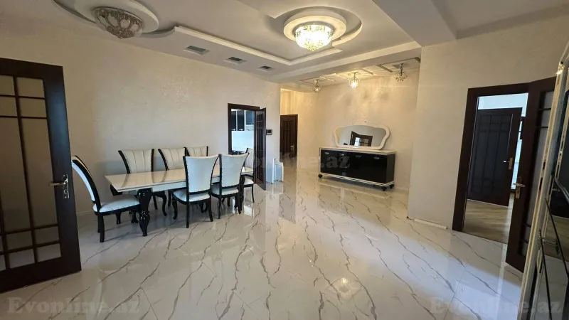 4 otaqlı Mənzil 200 m² 28 May m. Kirayə verilir