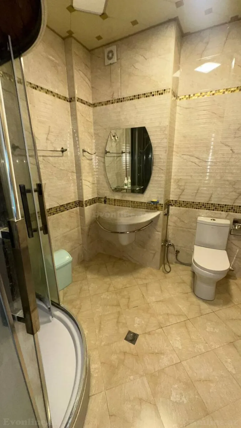 Kirayə verilir 4 otaqlı Mənzil Yeni tikili 200 m² 28 May m. - şəkil 23
