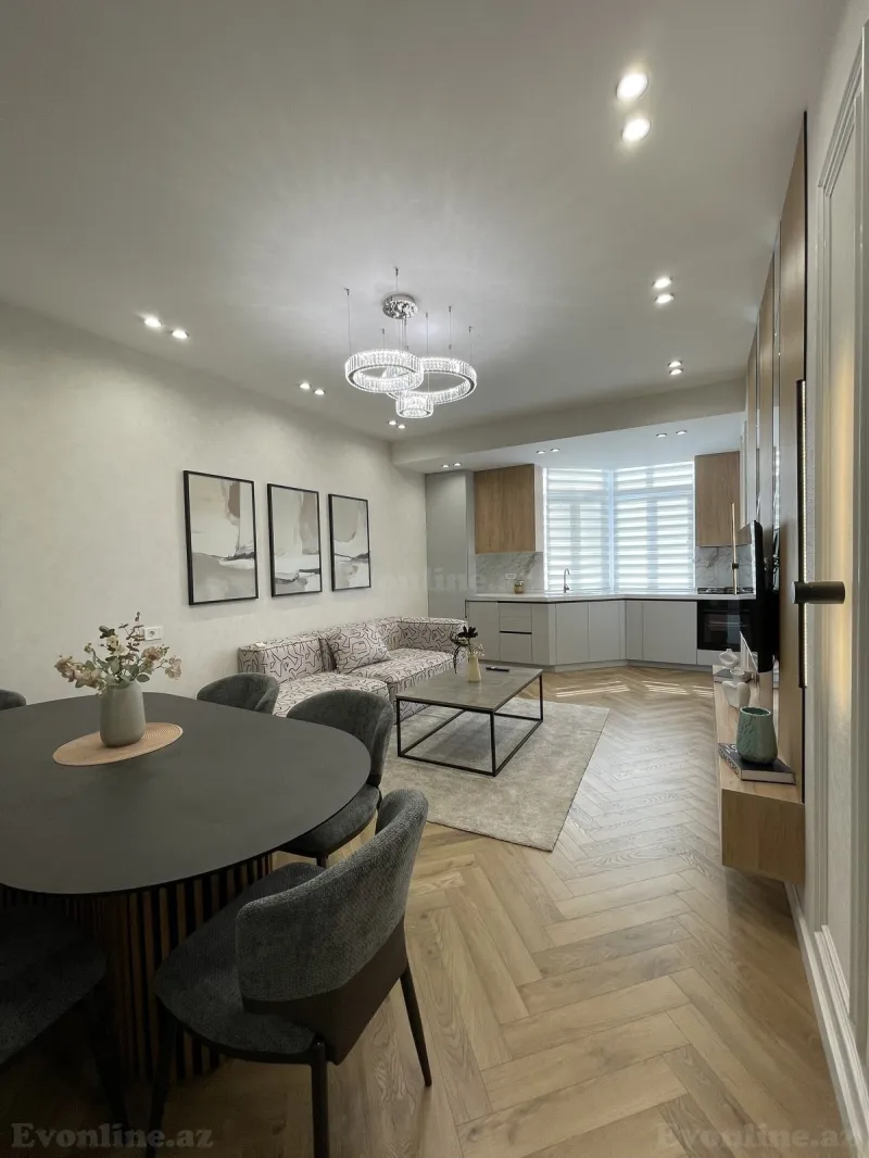 3 otaqlı Mənzil 79 m² Gənclik m. Satılır