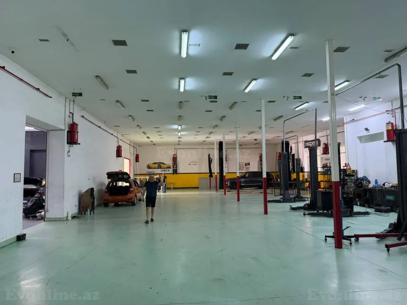 Kirayə verilir Obyekt 1400 m² 8 Noyabr m. - şəkil 10