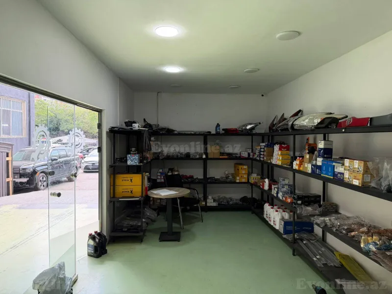 Kirayə verilir Obyekt 1400 m² 8 Noyabr m. - şəkil 17