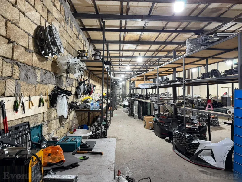 Kirayə verilir Obyekt 1400 m² 8 Noyabr m. - şəkil 21