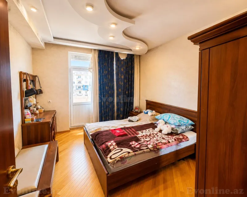 Satılır 2 otaqlı Mənzil Yeni tikili 70 m² Gənclik m. - şəkil 3