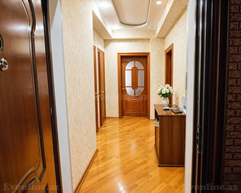 Satılır 2 otaqlı Mənzil Yeni tikili 70 m² Gənclik m. - şəkil 6