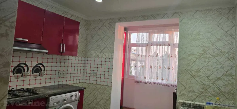 Kirayə verilir 3 otaqlı Mənzil Köhnə tikili 95 m² Əhmədli m. - şəkil 2