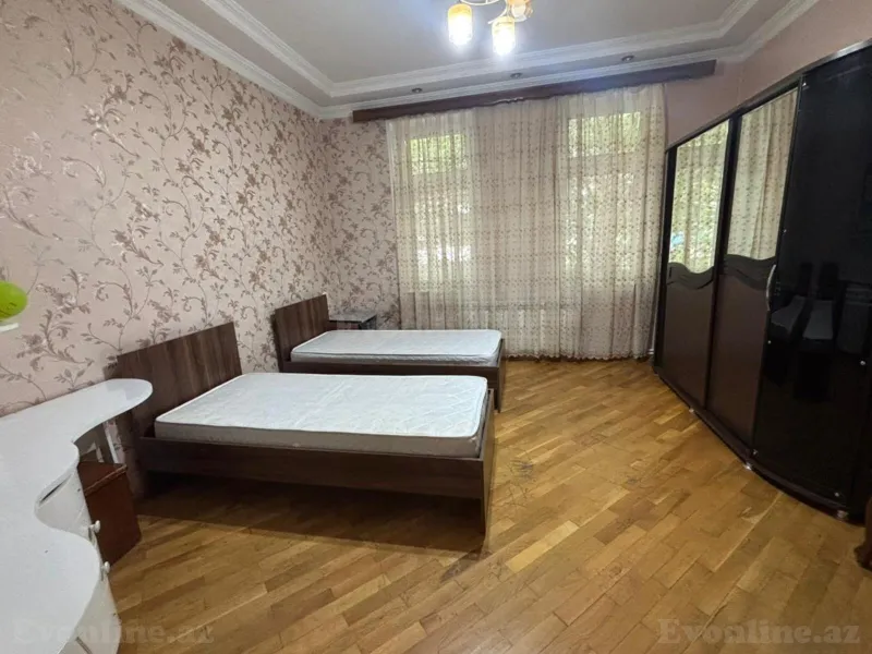 Kirayə verilir 4 otaqlı Mənzil Köhnə tikili 90 m² Nəsimi r. - şəkil 7