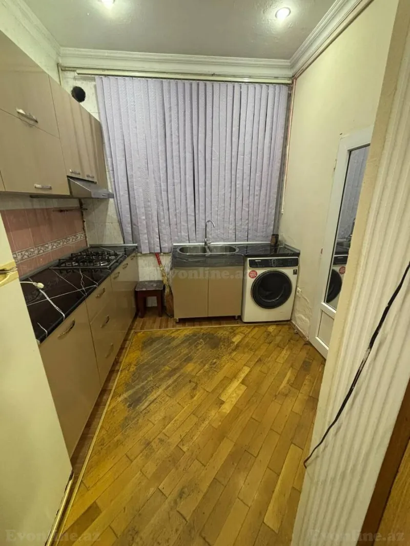 Kirayə verilir 4 otaqlı Mənzil Köhnə tikili 90 m² Nəsimi r. - şəkil 11
