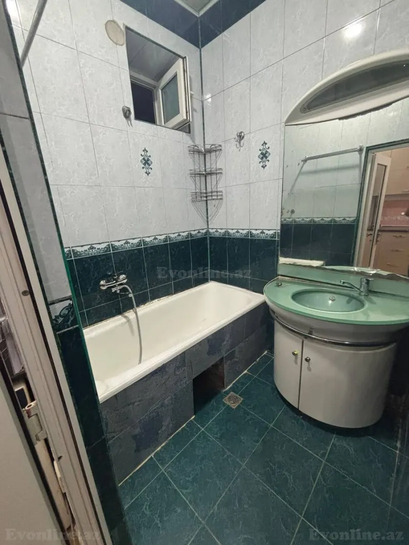 Kirayə verilir 4 otaqlı Mənzil Köhnə tikili 90 m² Nəsimi r. - şəkil 13