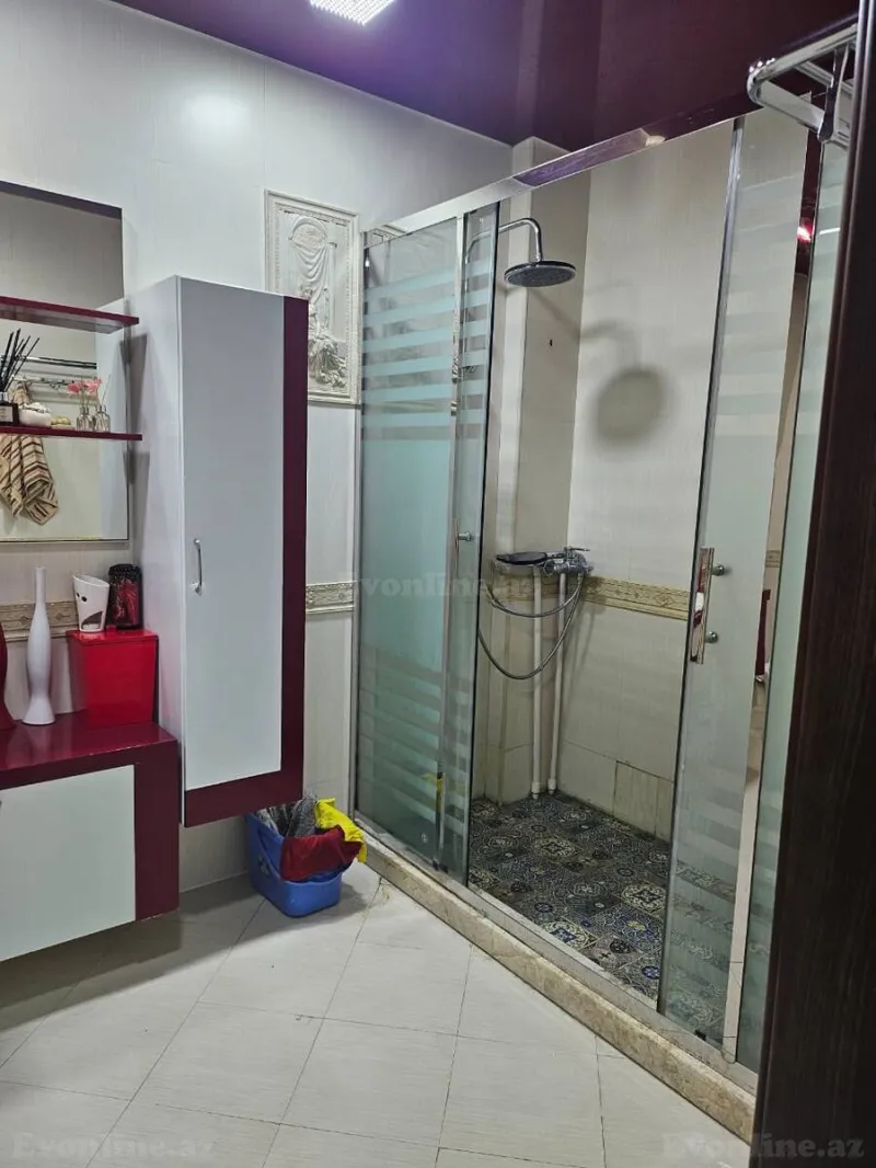 Kirayə verilir 3 otaqlı Mənzil Yeni tikili 129 m² İnşaatçılar m. - şəkil 7
