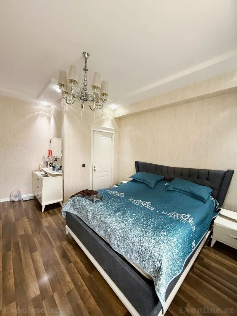 Satılır 4 otaqlı Mənzil Yeni tikili 135 m² Xətai r. - şəkil 5