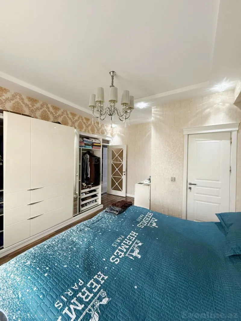 Satılır 4 otaqlı Mənzil Yeni tikili 135 m² Xətai r. - şəkil 6