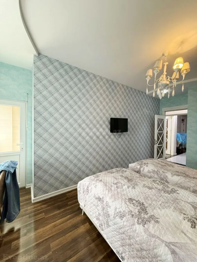 Satılır 4 otaqlı Mənzil Yeni tikili 135 m² Xətai r. - şəkil 12