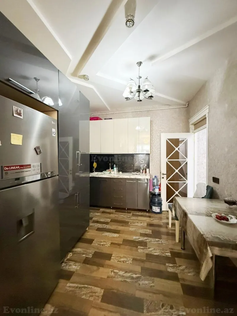 Satılır 4 otaqlı Mənzil Yeni tikili 135 m² Xətai r. - şəkil 13