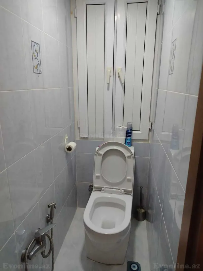 Satılır 3 otaqlı Mənzil Köhnə tikili 75 m² Xalqlar Dostluğu m. - şəkil 15