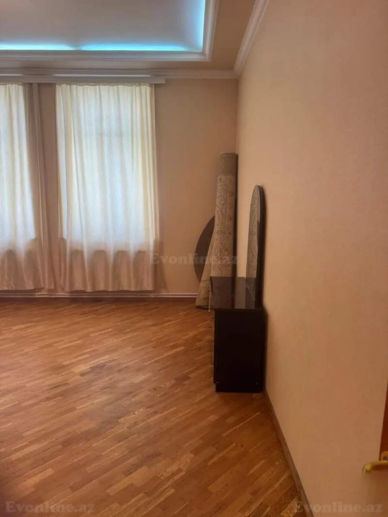 Kirayə verilir 2 otaqlı Mənzil Yeni tikili 90 m² 28 May m. - şəkil 9