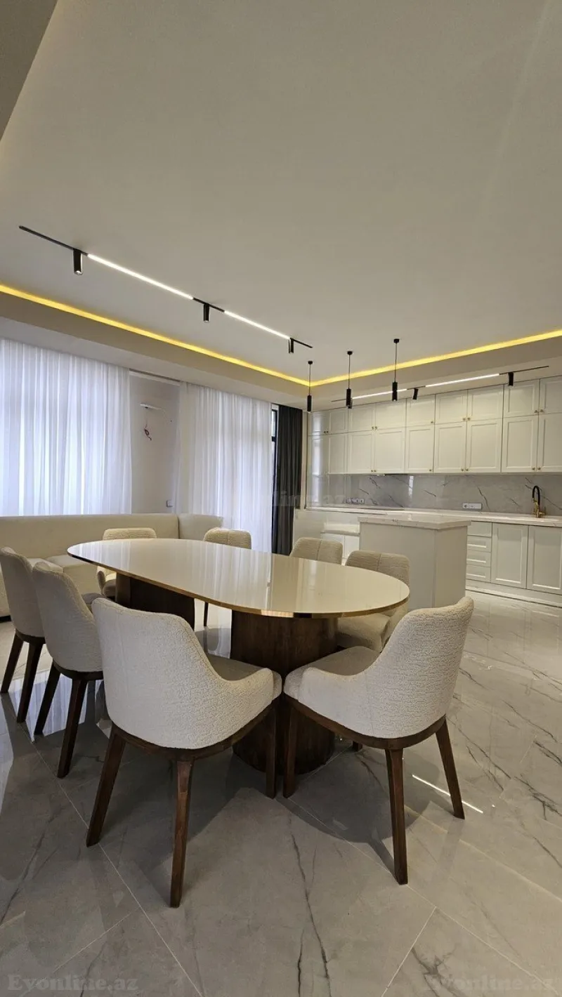 Kirayə verilir 4 otaqlı Mənzil Yeni tikili 178 m² Bayıl - şəkil 19