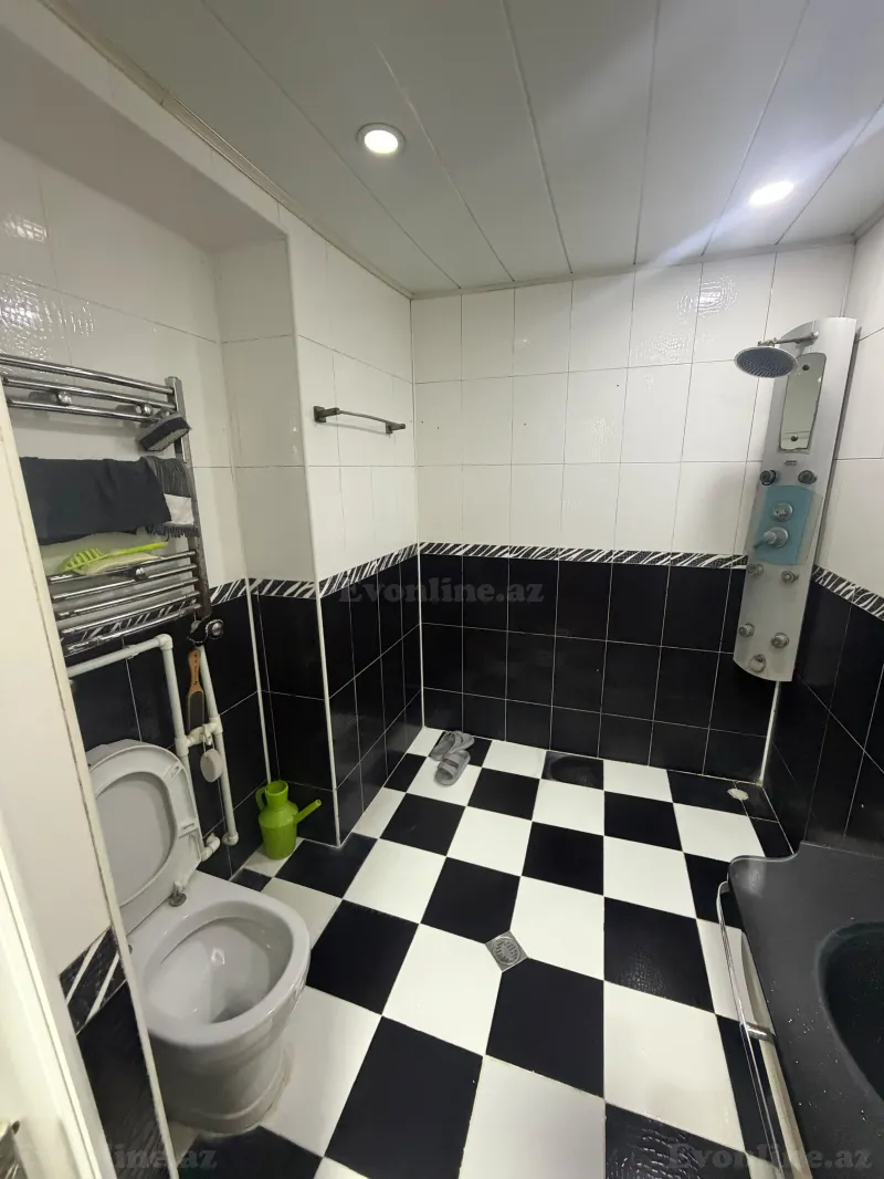 Satılır 3 otaqlı Mənzil Köhnə tikili 76 m² Bakıxanov - şəkil 5