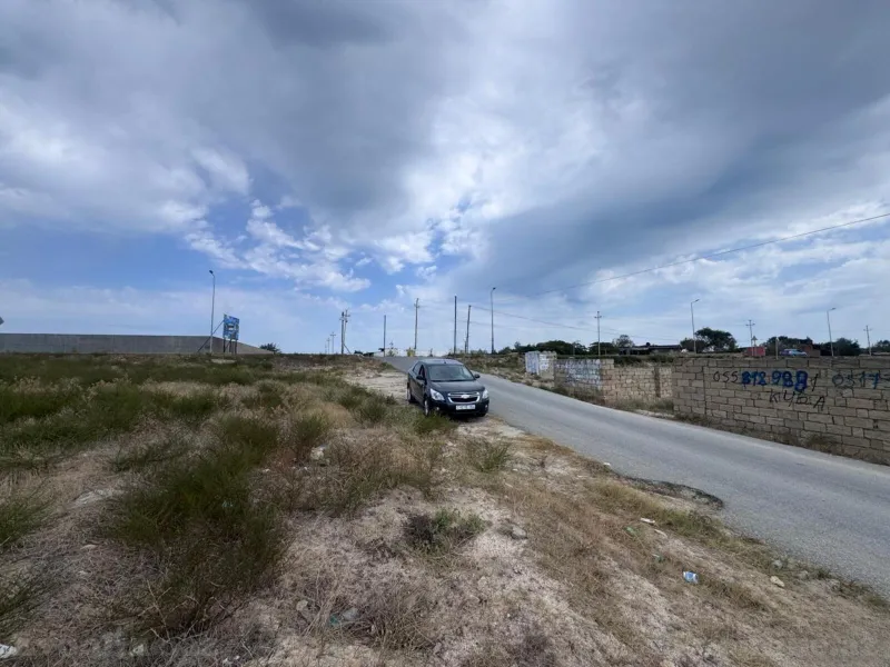 Torpaq Pirşağı Satılır