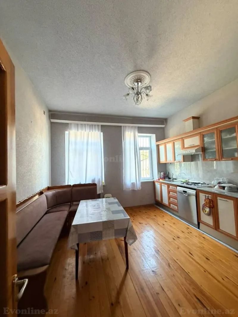 Satılır 6 otaqlı Həyət evi 350 m² Buzovna - şəkil 5