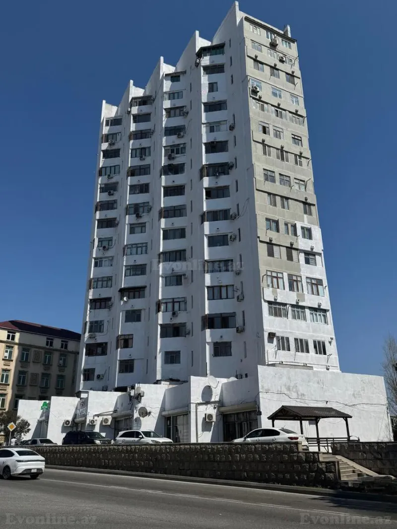 3 otaqlı Mənzil 85 m² 20 Yanvar m. Satılır