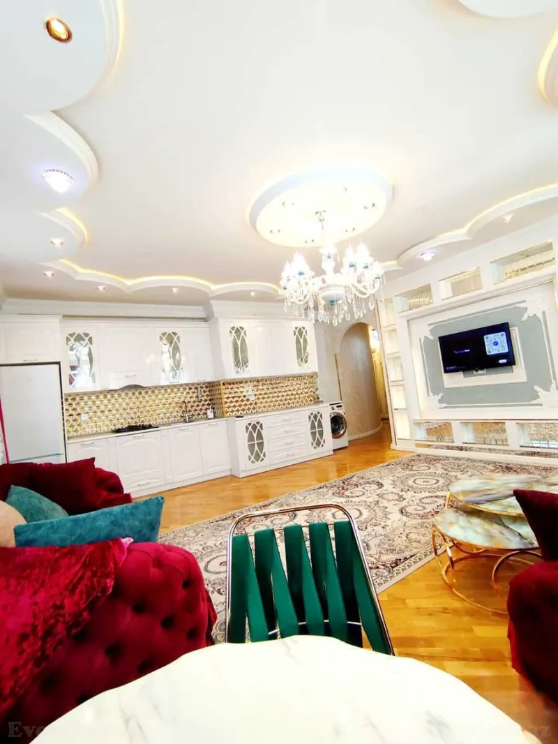 Kirayə verilir 3 otaqlı Mənzil Yeni tikili 120 m² Qara Qarayev m. - şəkil 3