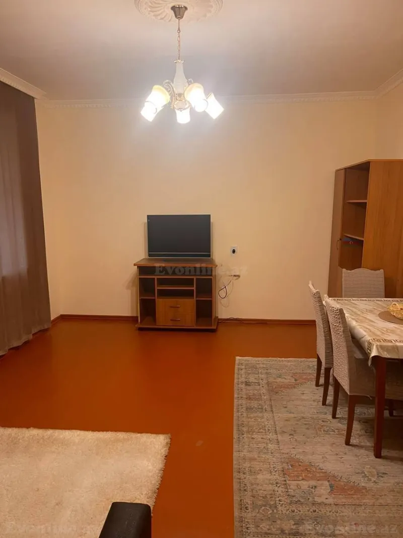 Bakı, Nərimanov r., Nəriman Nərimanov m.da 2 otaqlı mənzil kirayə verilir