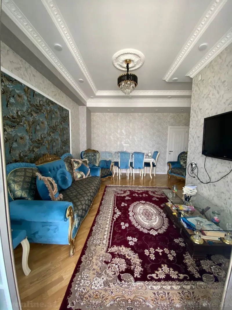Bakı, Nizami r., Xalqlar Dostluğu m.da 3 otaqlı mənzil kirayə verilir